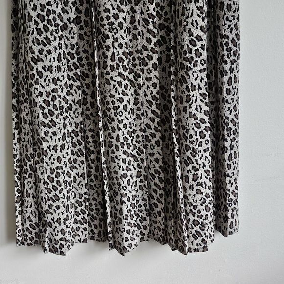 Vintage 80s/90s Cheetah Pattern Pleated A Line Midi Skirt Tan Black Women's Sz 4 - Picture 3 of 9